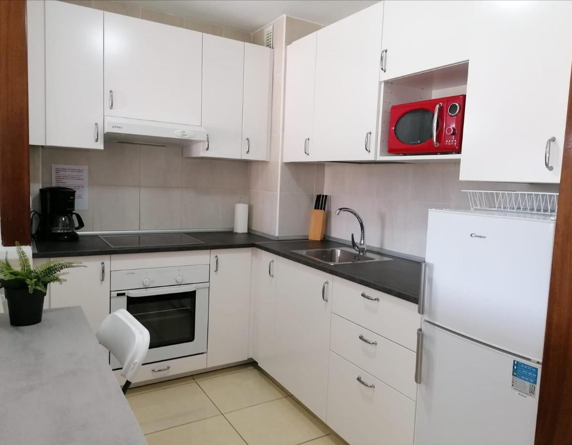 Large Studio Apartment With Lovely Terrace And Wifi Los Cristianos  Eksteriør billede